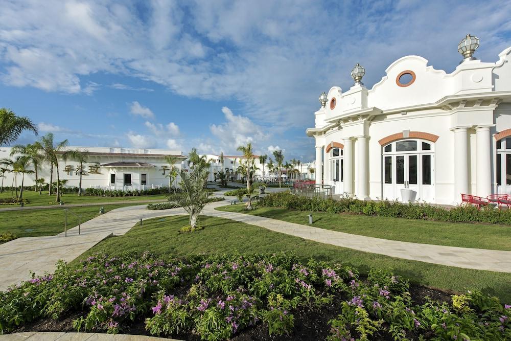 Azul Beach Resort Punta Cana, All Inclusive By Karisma מראה חיצוני תמונה